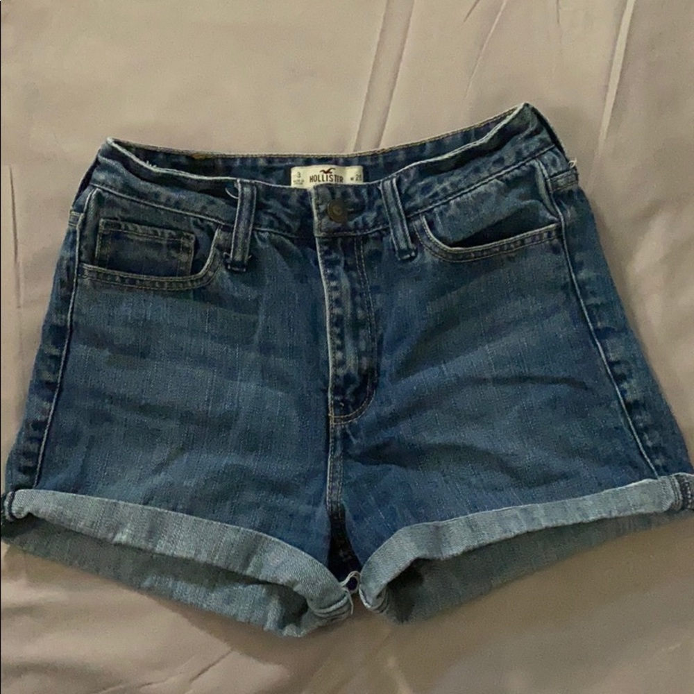 Hollister high waist shorts